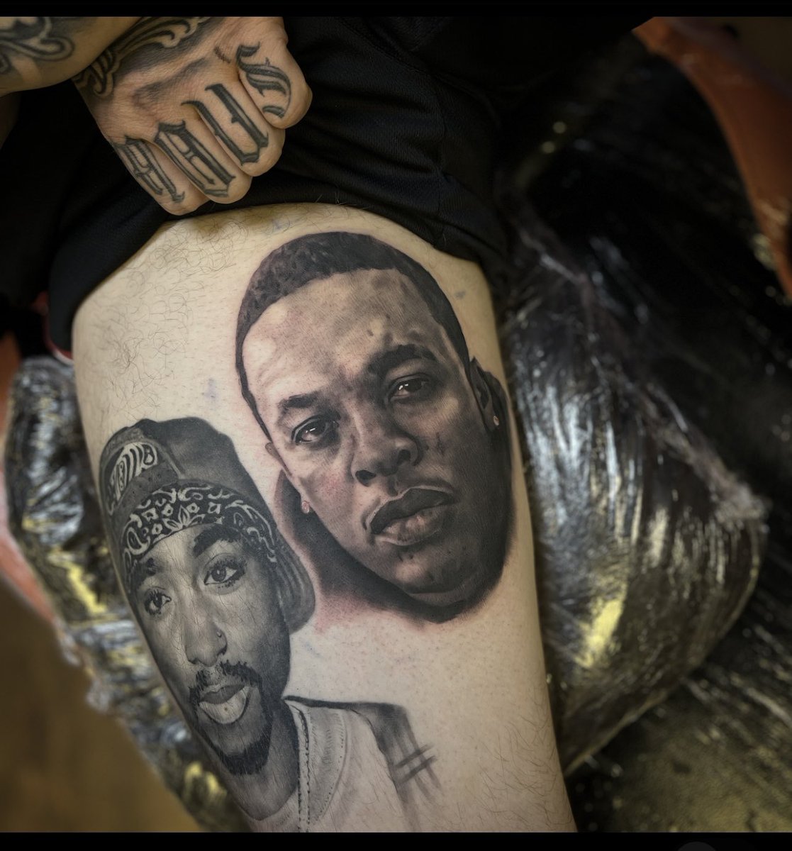 crypto131294's tweet photo. @drdre portrait done recently #hiphop #Legend #tattoo #2pac https://t.co/7TUmlqHw1R