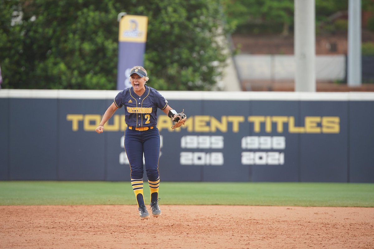 GoMocsSB's tweet photo. That feeling when you win your first championship 🤩

#NCAASoftball x @kailey_snell https://t.co/626q6XiPp1