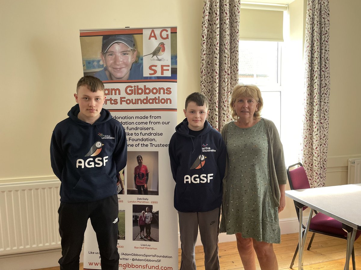 KelDennison's tweet photo. Many thanks to the @AdamGibbonsSF for the donation towards Adam and Josephs Table Tennis journey . Greatly  appreciated and was wonderful to meet the Trustees today . @CRA_TTPC @DRETsport @DRETnews @TableTennisENG @GCollege_TTA https://t.co/JbkRGNUY5N