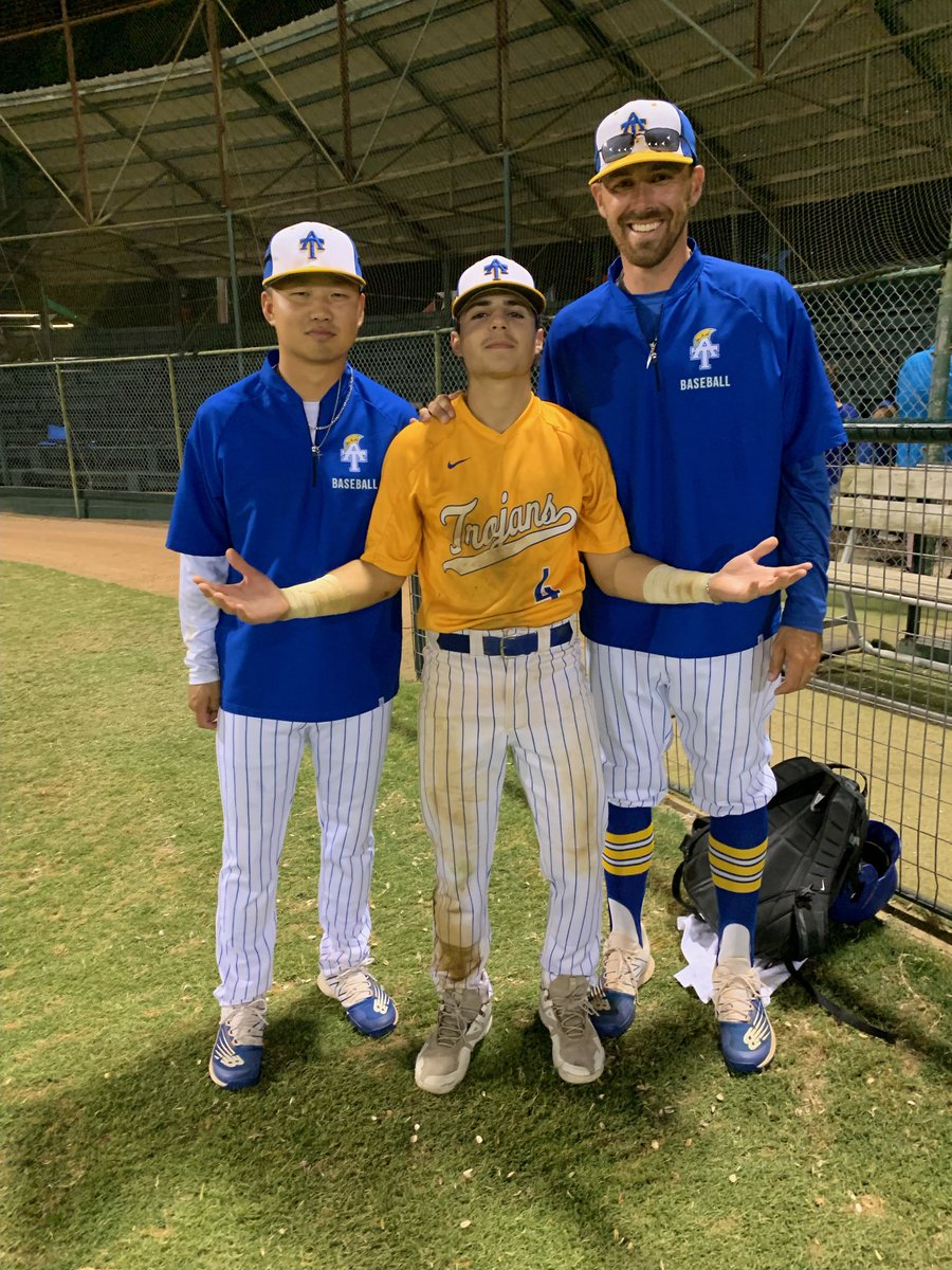 Thanks for the memories &amp; a great 4 years playing “top notch” hardball on ⁦<a href="/TrojanVarsity/">Anderson Trojan Baseball</a>⁩! ⁦<a href="/reidwgarcia/">Reid Garcia</a>⁩ ⁦<a href="/KMatthews15/">Kenny Matthews</a>⁩ ⁦<a href="/CoachEReinhart/">Eli Reinhart</a>⁩