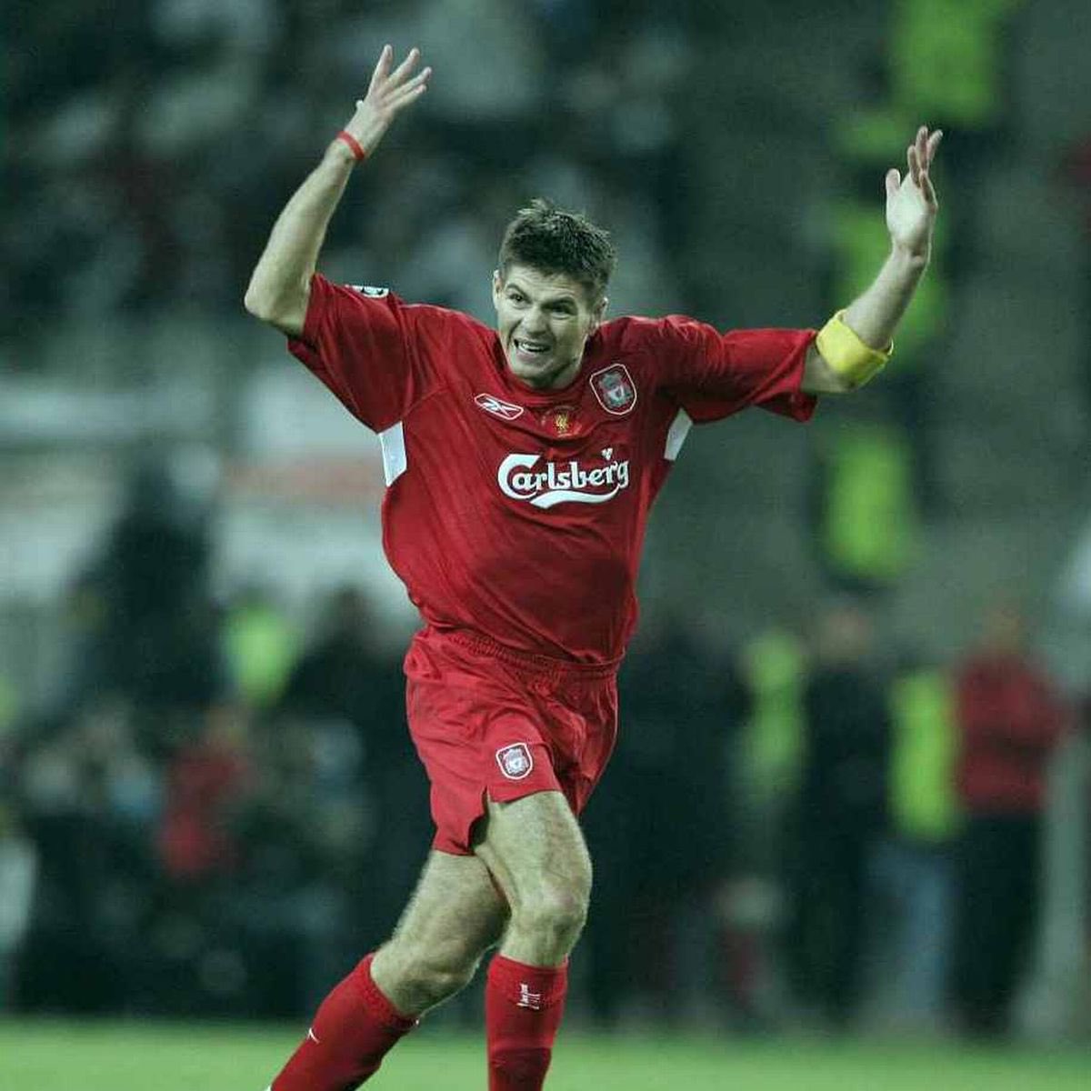 UP. THE. FUCKING. QUADRUPLE. CHASING. REDS. 🔴⚽️