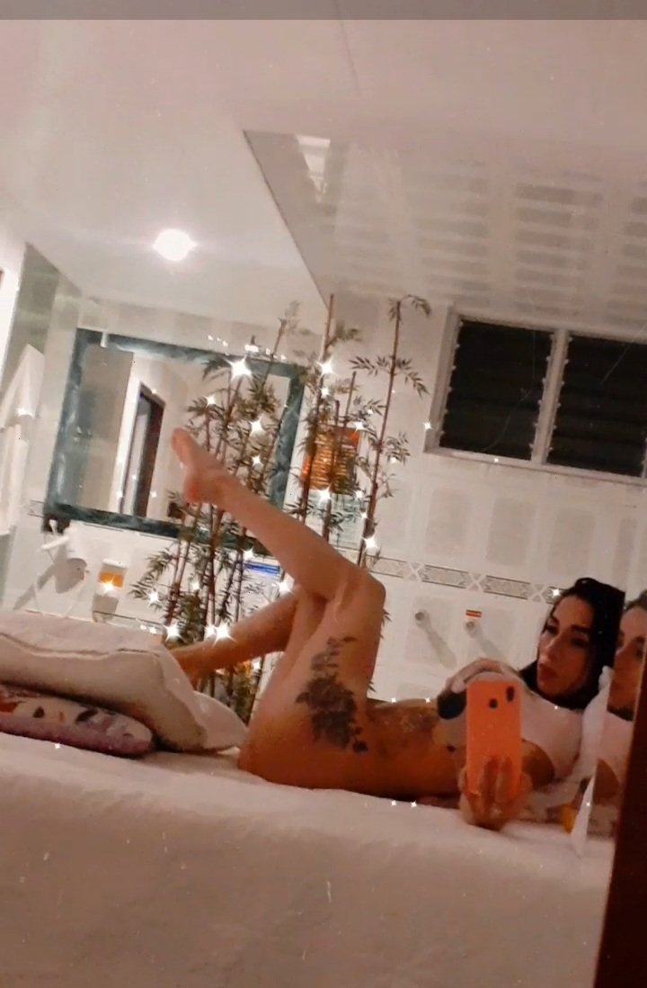 RusbesN's tweet photo. #ContenidoPremiumEE #contenidoparaadultos #caliente #cachondisima #chicasmalas #money #SiguemeYTeSigo #SiguemeYTeSigoDeVuelta #like4like #NalgonasSeductoras #bootyshorts #bigbootybigass #chatcaliente #culoncita #culona @nalgaliaG   #porhub https://t.co/p4ajV7a4LK https://t.co/IBL0pdgx6a
