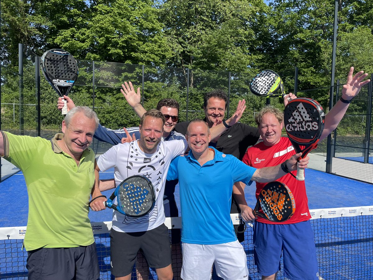 TomStroosnijder's tweet photo. Kampioenen @bastionbaselaar! #padel #adidaspadel https://t.co/vbiUffPHco