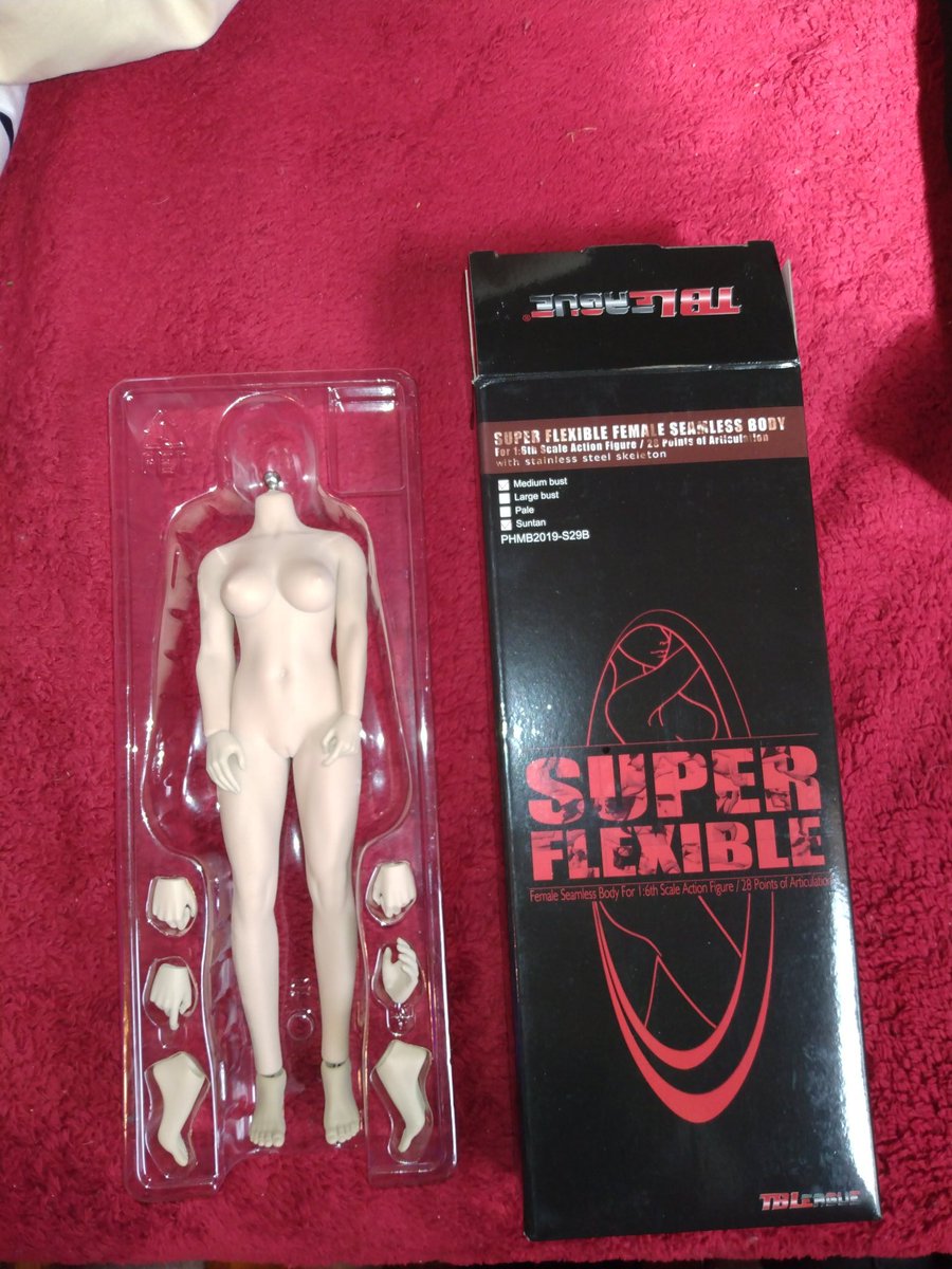 I bought a poseable doll body for drawing reference and the package makes it look like a sex toy somehow 