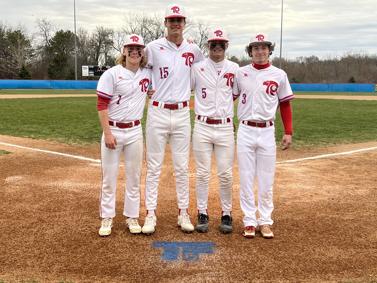 Congratulations to our seniors as they graduate today!! So proud of each of you!! #RalstonBoys #TF6