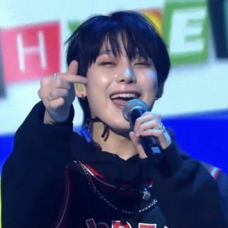 qimsunoo's tweet photo. @tbsunwoc @SCnathanalvaro @Jimiexv @Of_Skoolers @SCdevanka @noaurei ⠀ ⠀
"semoga para Stuco suka dengan hadiah kecil dari kita ya. aku juga sekalian mau ngucapin makasih banget buat para Stuci yang udah ngurus dan jagain kita selama ini. Makasih juga Discipulus untuk waktunya bareng-bareng. Love you all🫰🏻"
⠀ ⠀ https://t.co/BsHH2JqML9
