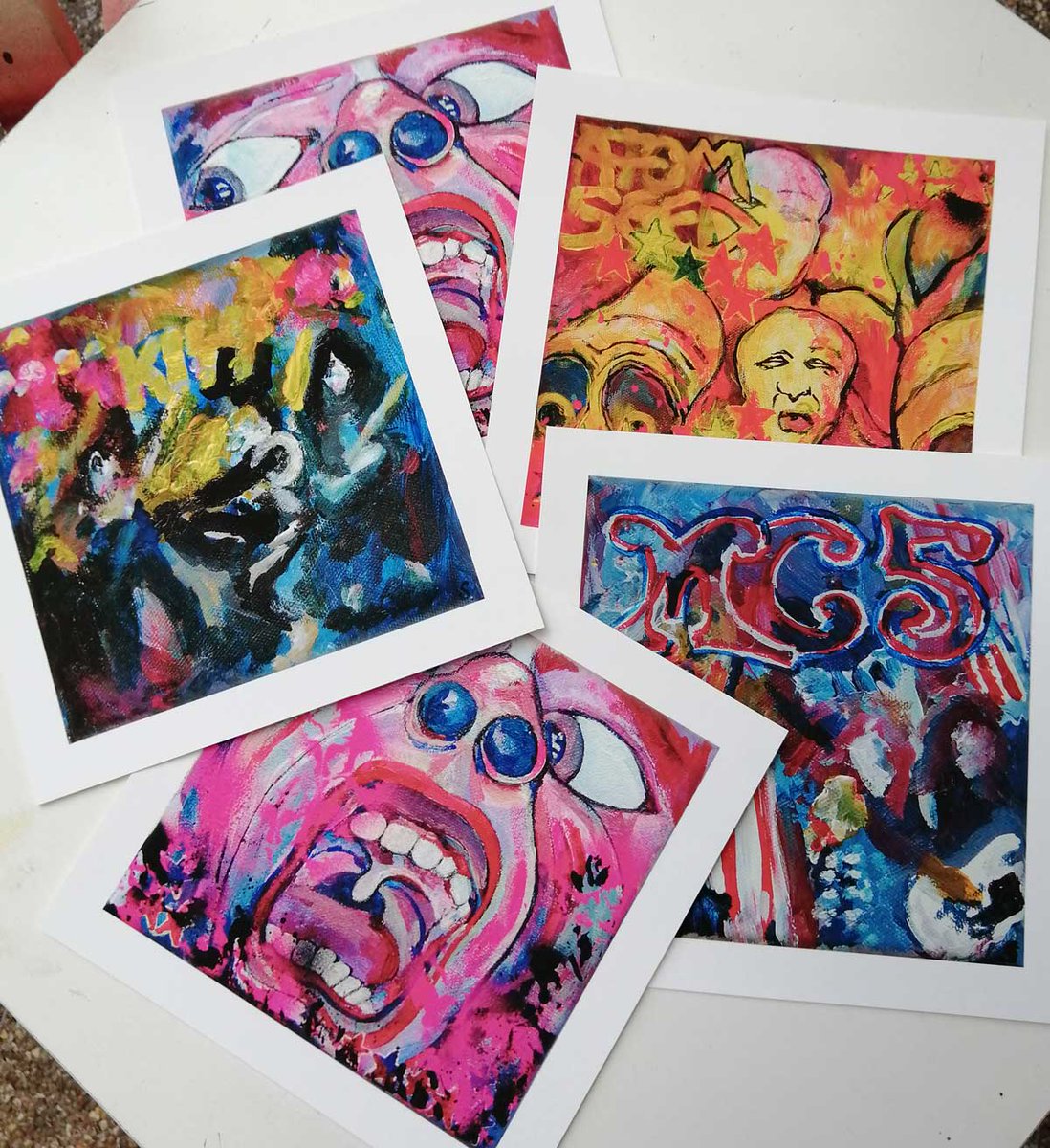 Sean_Worrall's tweet photo. The @artcarbootfair goes on today and until Monday evening on-line, entry is now free, most of the Electric paintings are sold now but there are limited edition prints of each one - https://t.co/PDbzKT3MhB #kiss #KingDrimson #AtomSeed #Painting #Art #ArtCarBootFair https://t.co/LJPA2Jvjaj