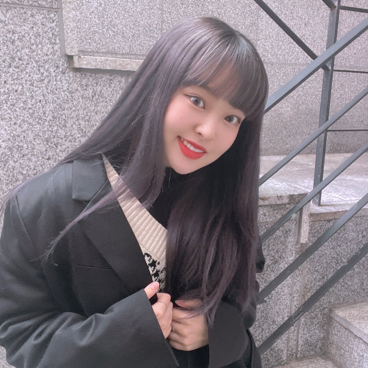 yuuripicss's tweet photo. happy birthday to our talented maknae yuuri !! 
hope you have a wonderful day !! 
#YUURI #유우리 #루나솔라
#ShiningStarYuuriDay
#우리_왕녀_유우리_데이
#お姫様徳永裕梨デイ https://t.co/4ohNPEZKFY