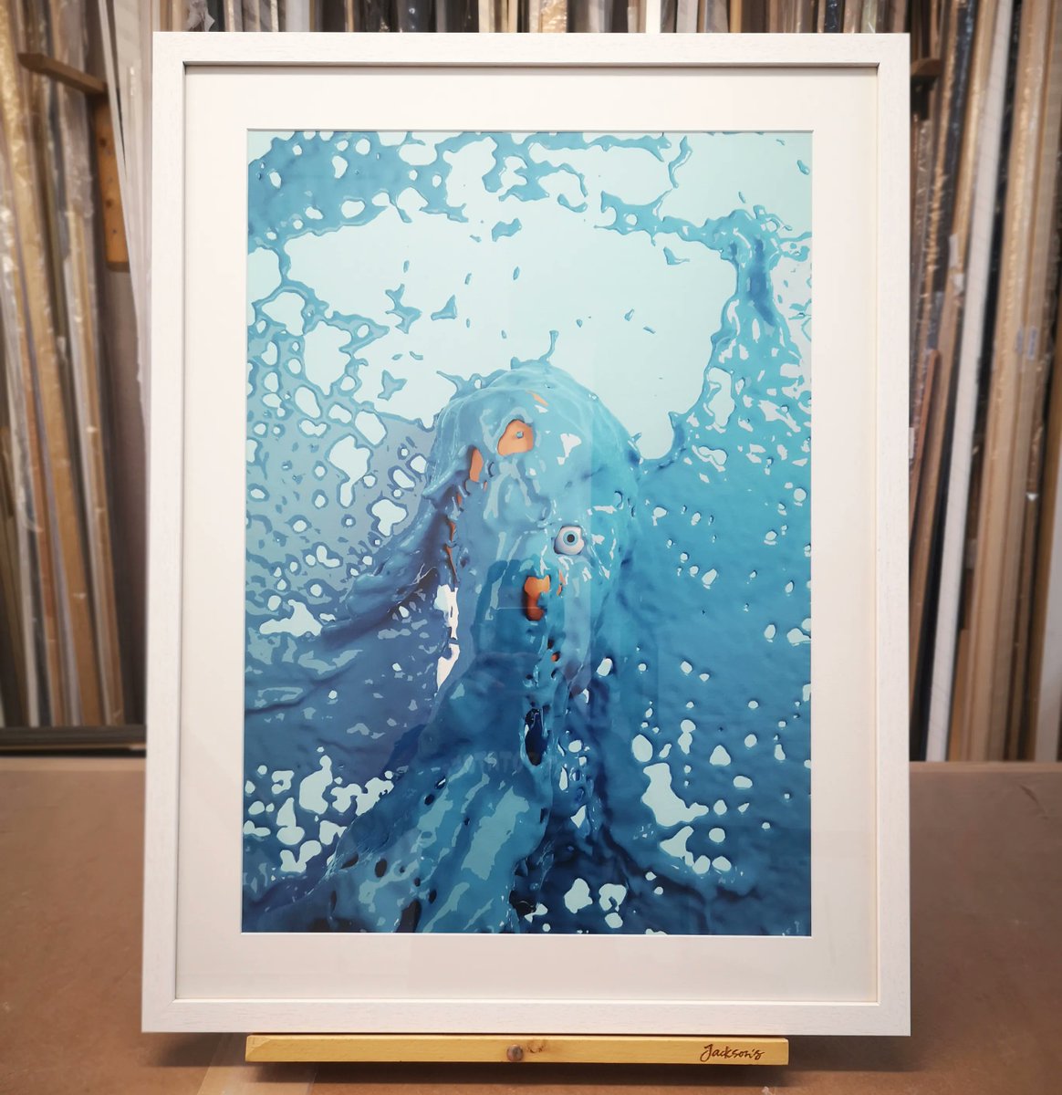 UniqueArtsUK's tweet photo. How about a splash of colour?! Cool piece framed in a sleak white frame!
Get in touch if you have a piece that needs bespoke framing!
#frames #bespokeframing #talkingtoomuch #brightonandhove #localshop #fineartprinting #artgallery #fineartframes #woodenframes #tags #Brighton https://t.co/y5wHhoW0Lp