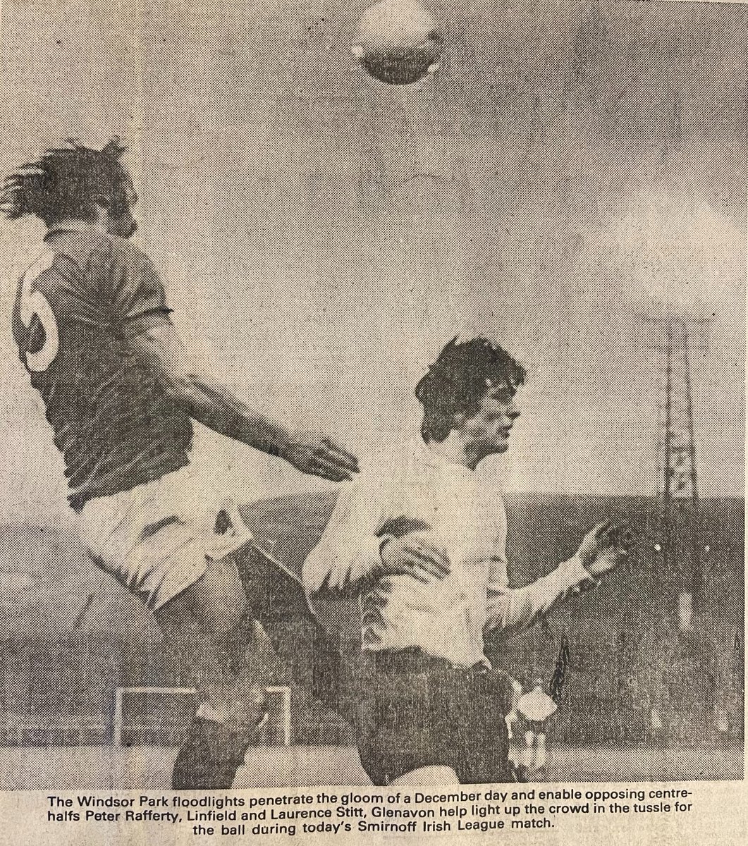 topping_darren's tweet photo. The Bald Eagle beats Laurence Stitt to the ball in November 1981 https://t.co/bzx9e69arH