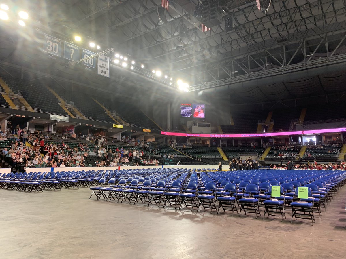Almost time <a href="/FHSWarriorPride/">Warriors</a> <a href="/FoxC6Schools/">Fox C-6 Schools</a> <a href="/DrSherp/">Fox High Principal</a> #FoxHS <a href="/Fox_Bands/">Fox HS Bands</a> <a href="/FHSChoirWarrior/">• Fox Hs Choirs •</a>