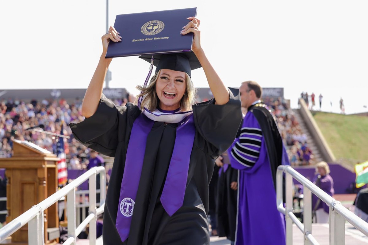 maddiestewarrt's tweet photo. I DID IT!!! 💜 https://t.co/uhrfzDxiBo