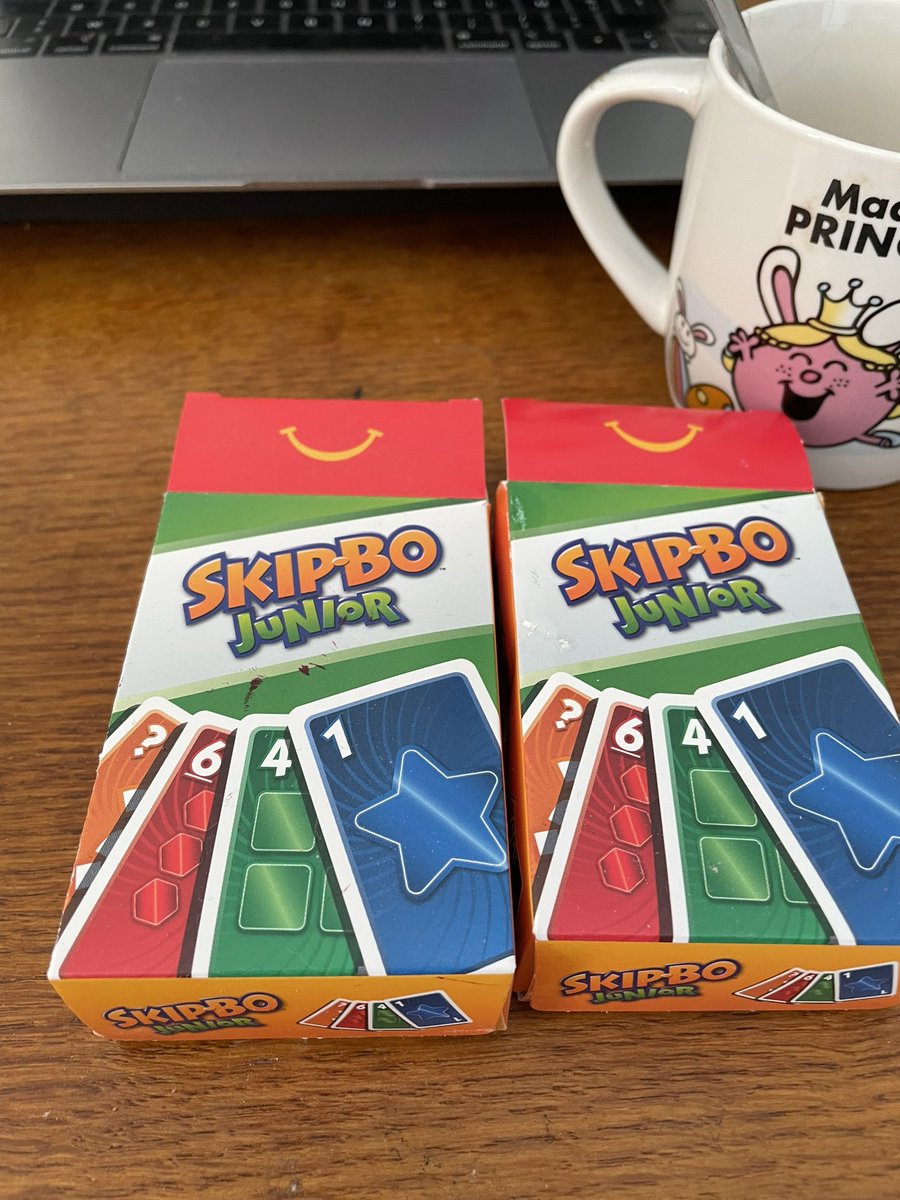 EcranPlasma4K's tweet photo. @sherlockainshit @McDonalds Assez surprise de voir un jeu de qualité dans ma Happy Meal Box, merci @McDonaldsFrance #CaChange #MieuxQueKinder https://t.co/99UaXBsSO5