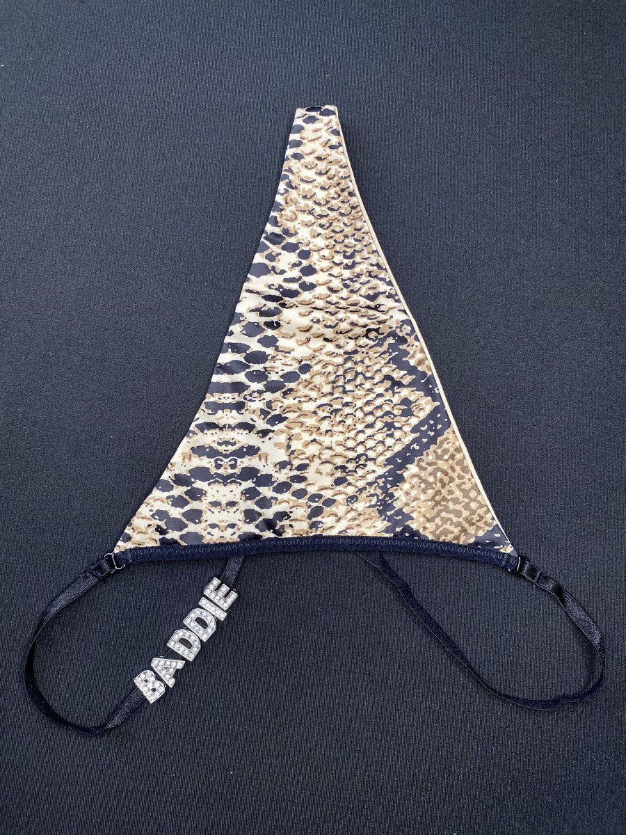 MiokoLuxor's tweet photo. Shop our “where the wild things are” Bling Thongs 💎 https://t.co/pqeLdcQgiM https://t.co/3FsTgo499e