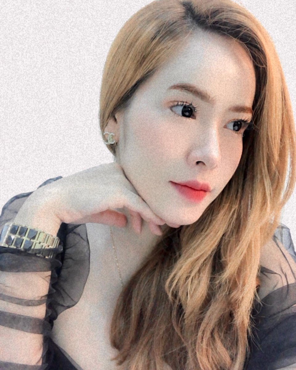 Janie19Jj's tweet photo. ช่วงนี้น้ำมันแพง หนีมาอยู่ด้วยกันแล้วเราไปปล้นคลังน้ำมันกันดีมั้ยคะ นี่แหน๊ะ! Line :@janie19 แอดไลน์มาคุยเล่นกันได้นะคะ 😘😘😘 https://t.co/fvc9a2xkD4