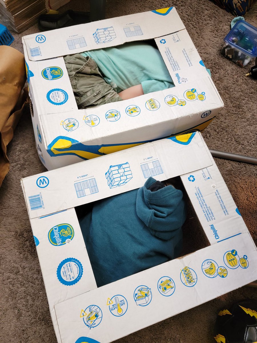 MrsLostInPlace tweet media