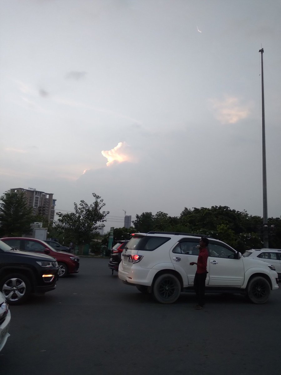 vibhapandey's tweet photo. #DivineHand
#FromHaryanaArchives
#DharuheraPWD https://t.co/nQslTLDqbz