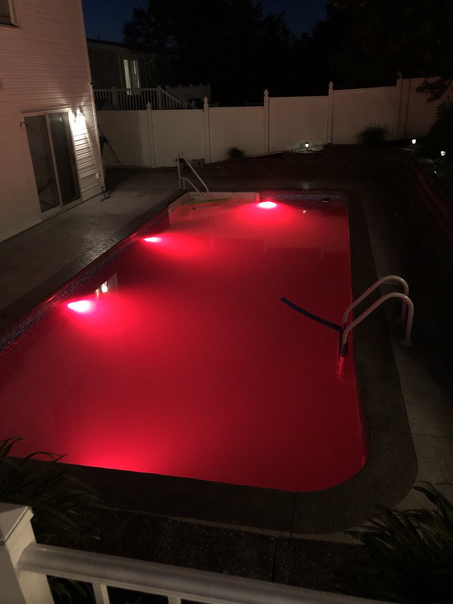 eastcoast10111's tweet photo. #BloodPool🩸😈 https://t.co/kfOE9MTFgZ