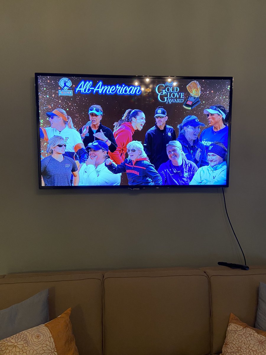 Important business being done!! Thanks @nfcaorg for hosting us! #AllAmerica #GoldenGlove The next 36 hours is going to be fun!