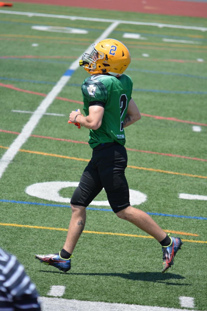 tateleach2's tweet photo. Suck a cool experience to represent Middletown in the East vs west @PSFCA_  all star game… Go Eagles 🦅 https://t.co/18Gq9Yd08L