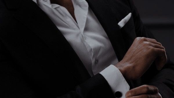 [ 🏪 ]  convenience store  — au beauany

onde josh passa em loja de conveniência pra comprar um refri e encontra uma moça discutindo com uma criança
ou onde um menino acaba riscando a roupa branca nova de any com caneta permanente preta e ela briga com ele