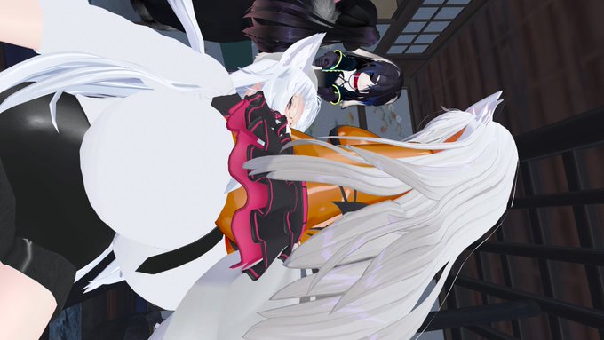 昨日の殻
おっぱいに乗られる
妙にシックリ来るVF-1(夏仕様)
エリザベスカラーピヨ
夏の光景 