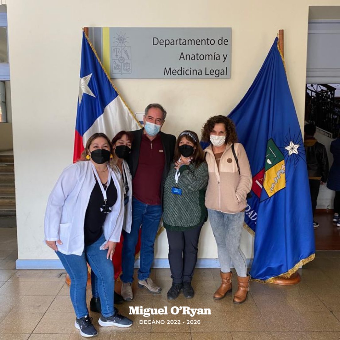 Orgulloso y agradecido de nuestra Facultad y sus funcionarios y funcionarias por su generosa entrega hoy Domingo en el Día del Patrimonio.

Felices con mi esposa Ines, recorrimos nuestra hermosa Facultad y pudimos ver el gran entusiasmo de nuestra gente! 🙌