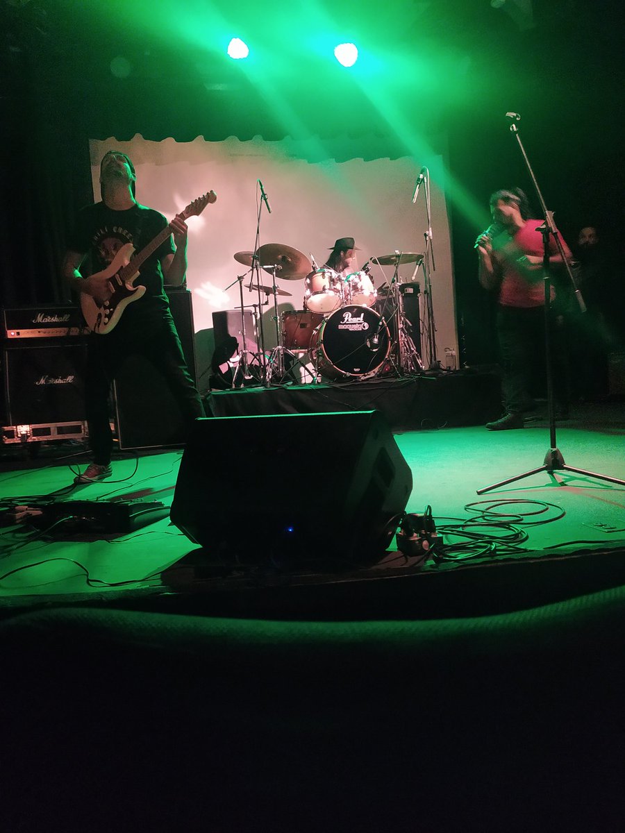 Yoleimetalrock 🤘🎤🎸🥁✌️🎵🎶👊 tweet media