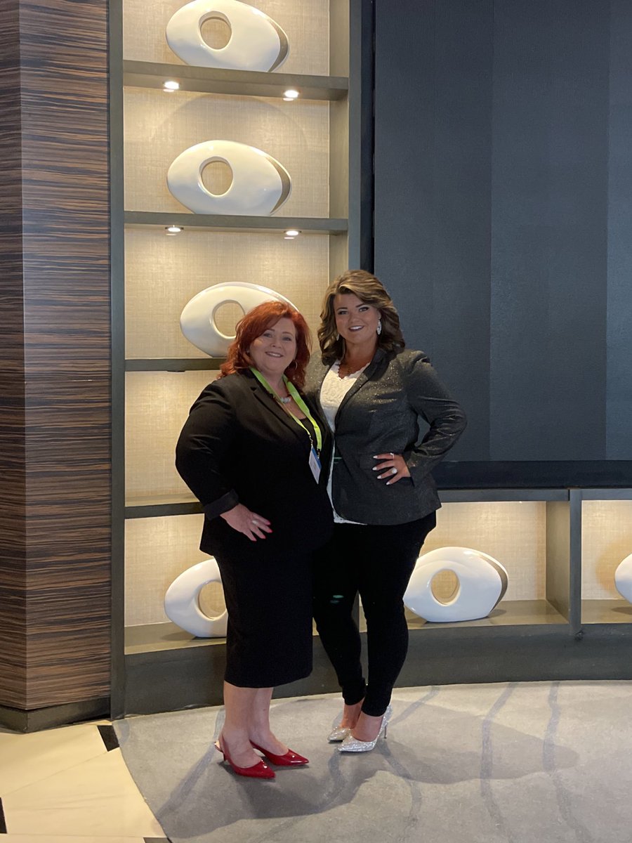 Stephanie Riddle tweet media