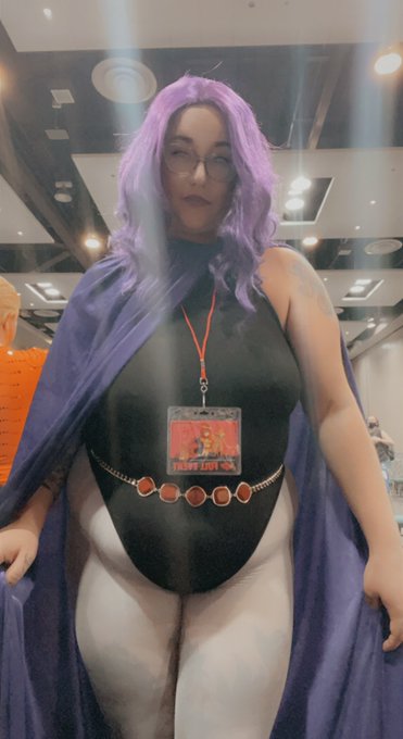 Went to #phxfanfusion2022 here&rsquo;s all my cosplays from the weekend 💖 https://t.co/UfCvoNWiPU<a href="/tag/phxfanfusion2022"class="tags">#phxfanfusion2022</a>