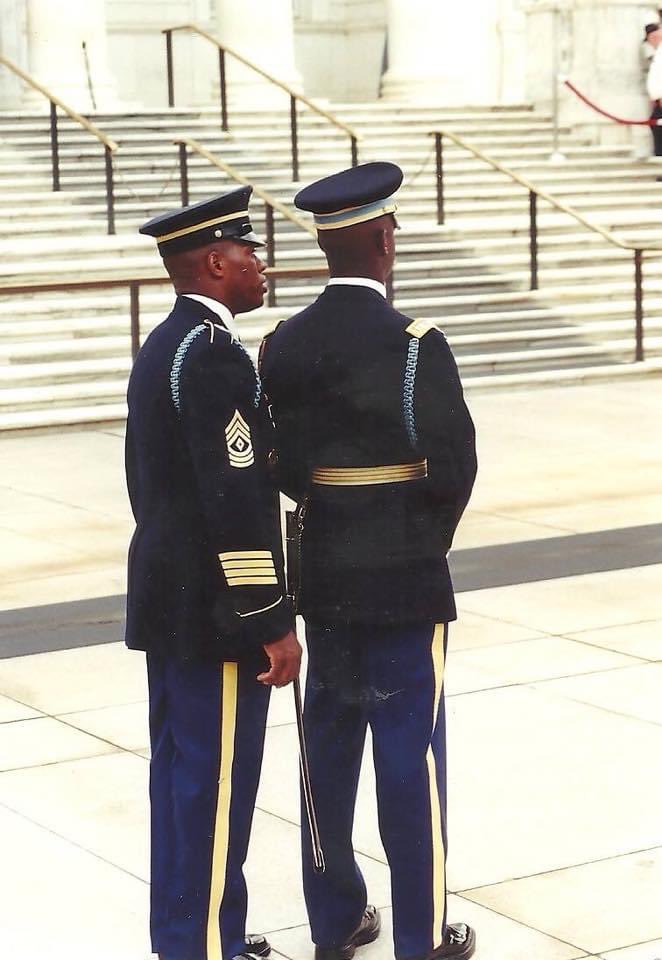 Beags_Beagle's tweet image. In many days of standing on the Tomb as a young CPT, I never forgot the words “Here rests in honored glory, an American Soldier, known but to God” As you reflect on Memorial Day, remember and reflect on those you know and may never know. #lestweforget2022