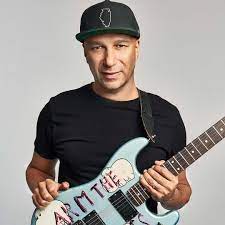 Happy Birthday to Tom Morello ( 