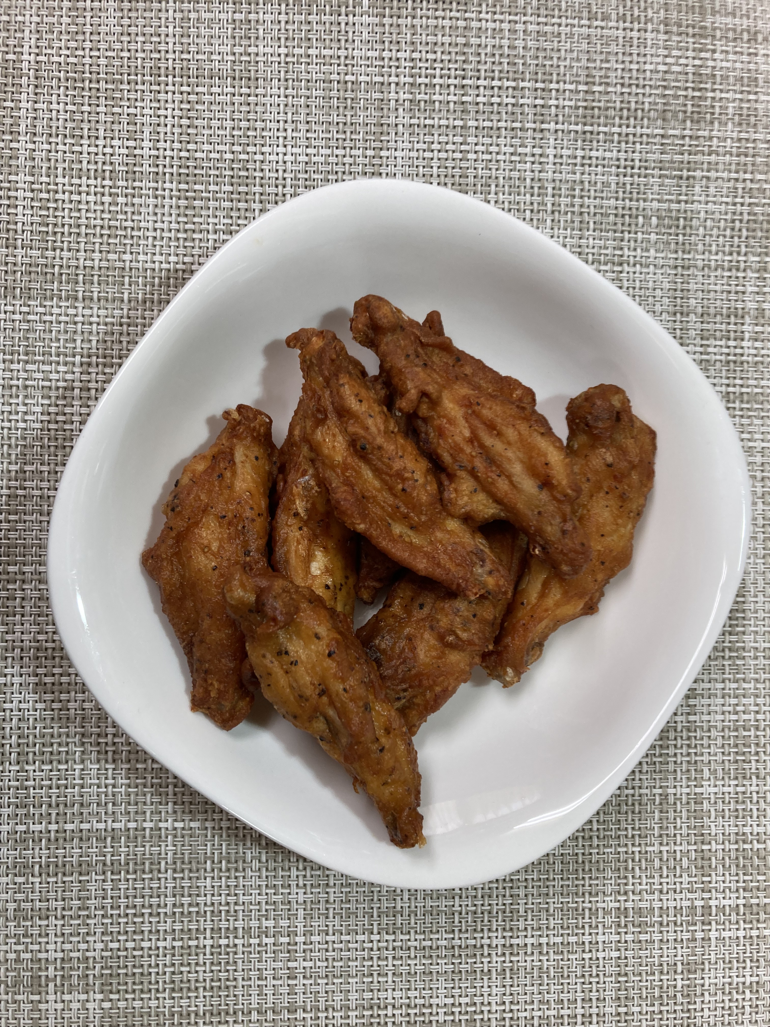 ハッピーにゃんにゃん Pa Twitter 昼飲みのつまみに チキチキボーン 作りました 市販のチルド品より揚げ立てなので美味しいです チキチキボーンの素を使えば簡単 いろいろ作ってます T Co 668yco3oia こちらもご覧ください T Co Yp4yxplhze