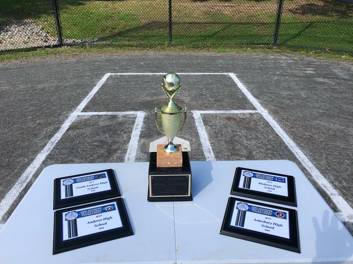 Methuen High Varsity Softball tweet media