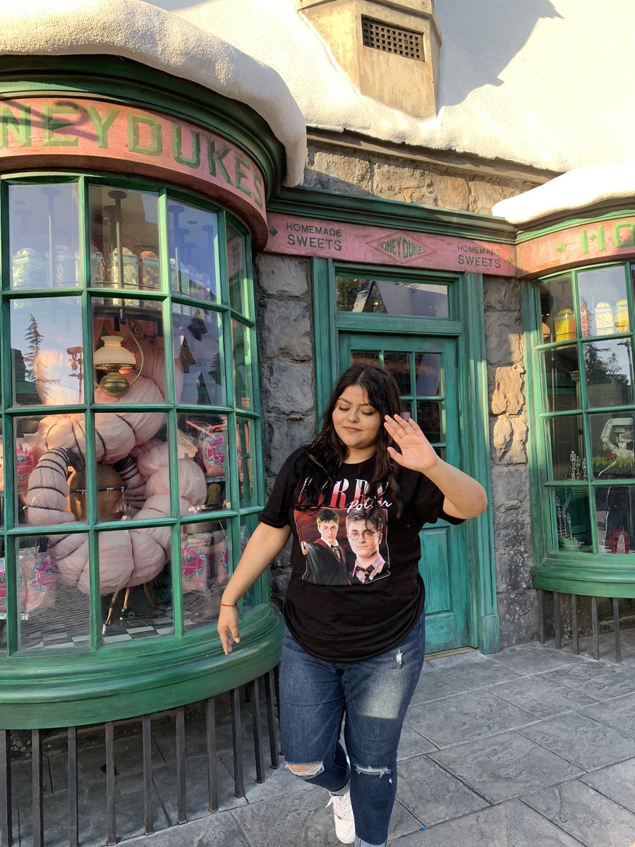 leslieearaceli's tweet photo. mischief managed・ﾟ✧*:・ﾟ✧✯ https://t.co/woS5O0VzjD