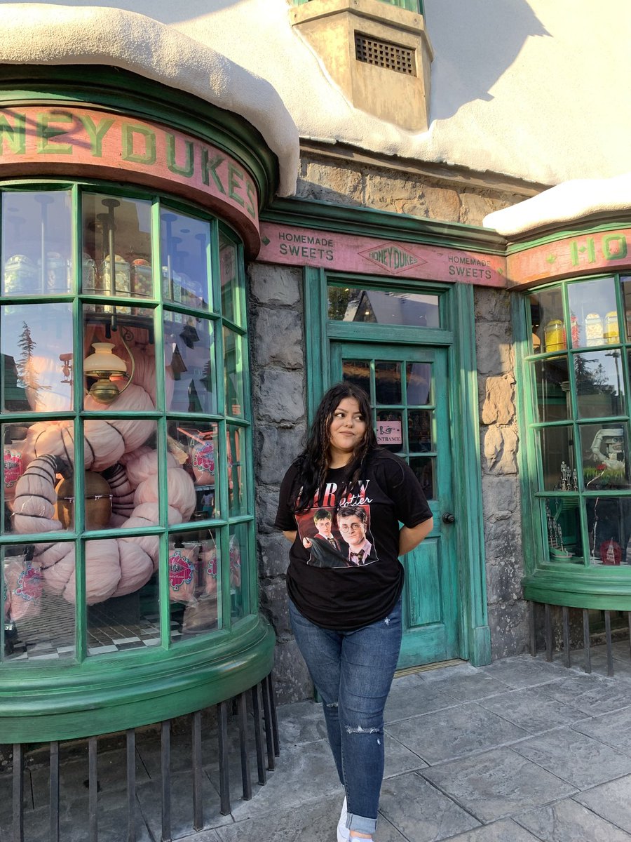 leslieearaceli's tweet photo. mischief managed・ﾟ✧*:・ﾟ✧✯ https://t.co/woS5O0VzjD
