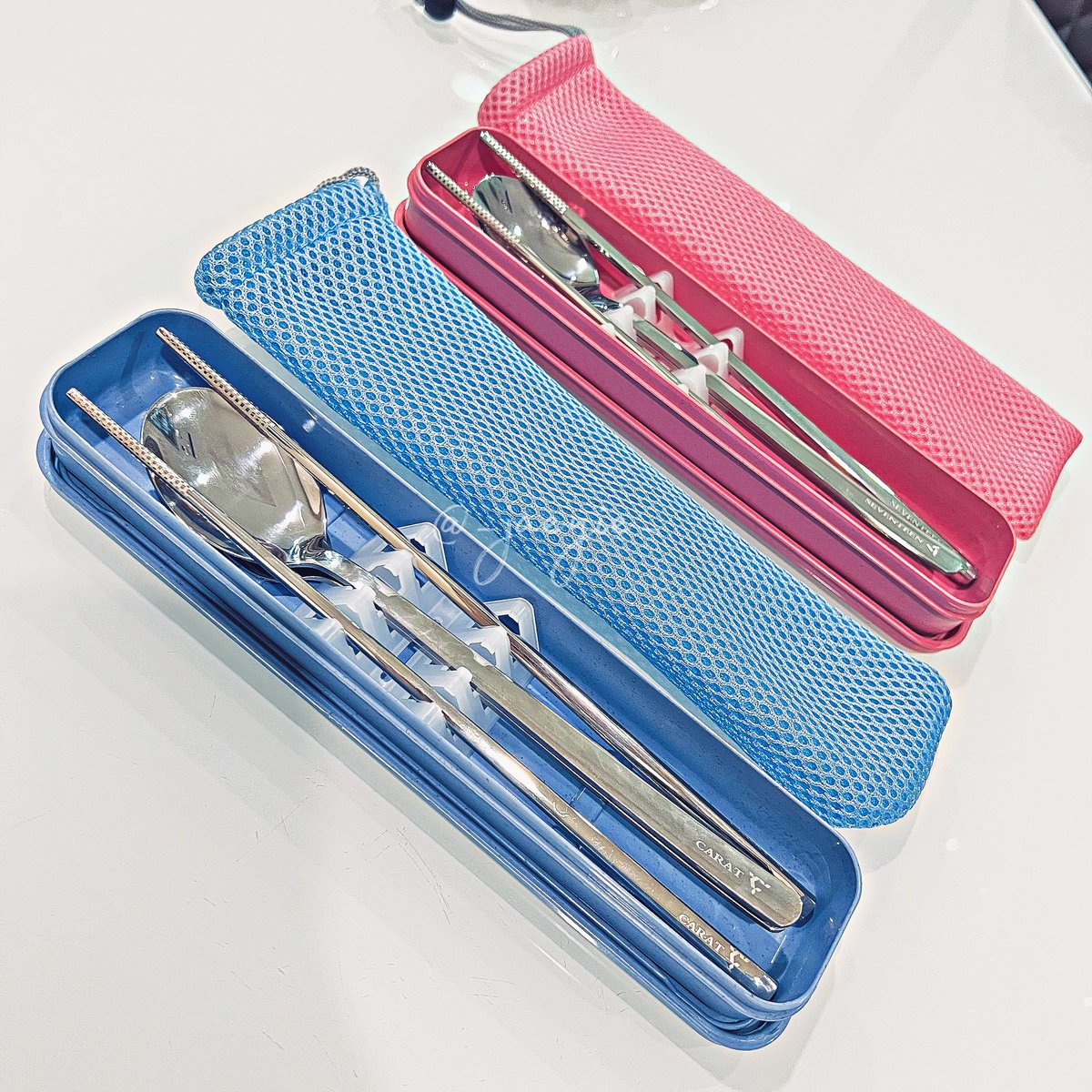 _jaeyie_'s tweet photo. so i’m the one who giving away the cutlery sets, but i don’t know who actually got it (my friends hand it out while i was studying in starbucks lol perhaps? tag me if you’re the one? just wondering 🫢 #DearMyDarlingSVT https://t.co/GzgUIbTpmu