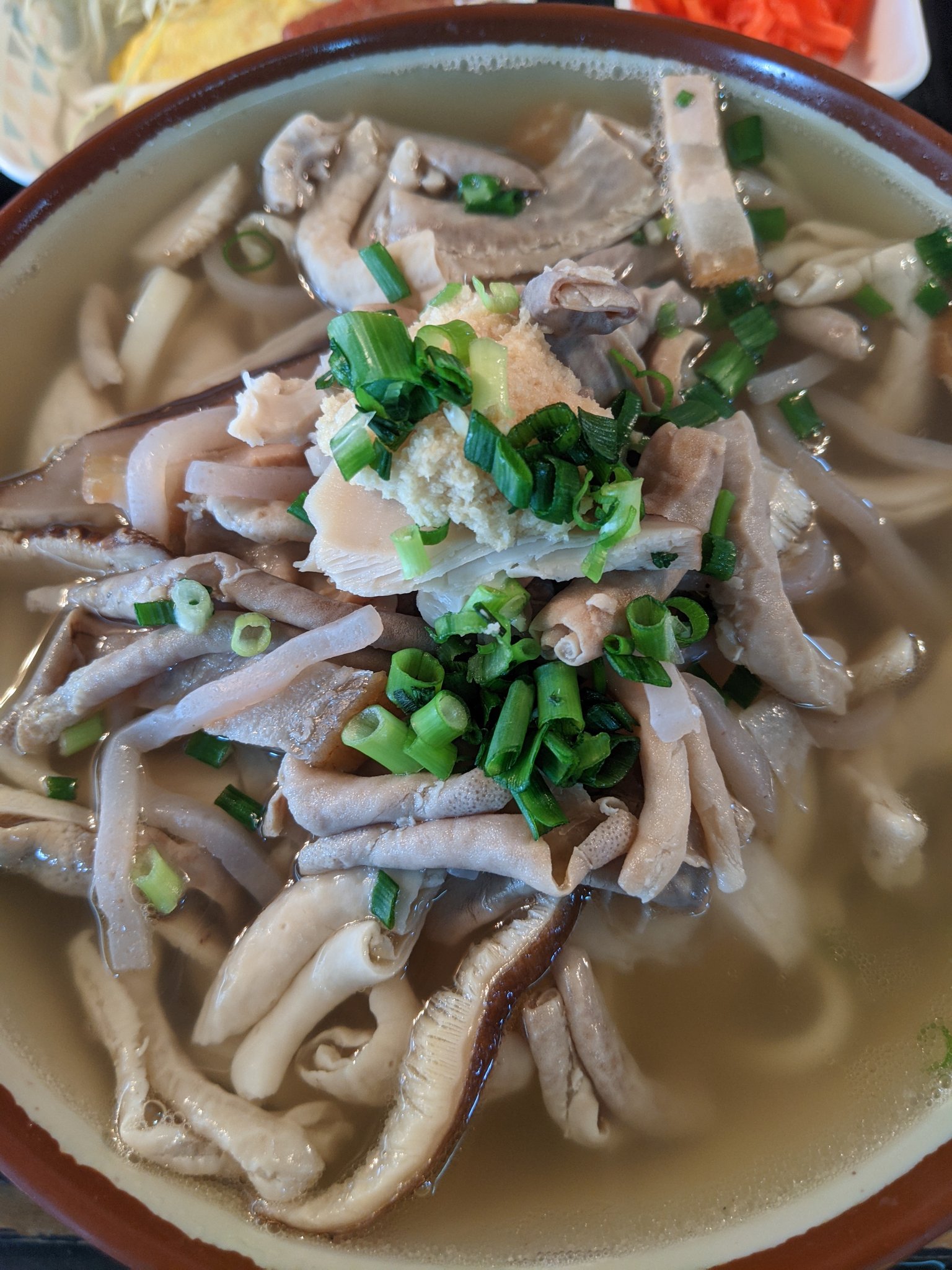 繊細な真実 ハイウェイ食堂 中味そば定食 ８８０円 ハイウェイ食堂 那覇市前島 沖縄食堂万歳 沖縄そばしか勝たん T Co W9wtmwptvh Twitter