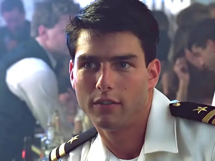 FeitsBarstool's tweet photo. Tom Cruise ages different. https://t.co/raW43BrZQX