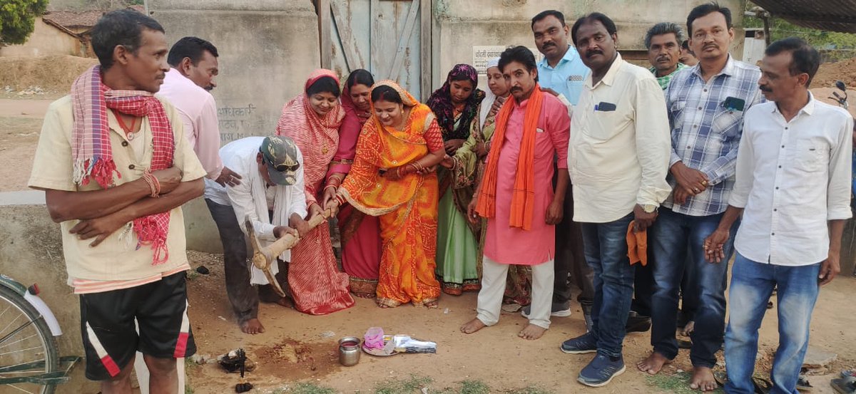 केंद्रीय मद 15वे वित्त की राशि से8लाख के विकास कार्यो का भूमिपूजन मेरे जिला पंचायत क्षेत्र में
<a href="/BJP4CGState/">BJP Chhattisgarh</a> 
<a href="/shivprakashbjp/">Shivprakash</a> 
<a href="/PurandeswariBJP/">Daggubati Purandeswari 🇮🇳</a> 
<a href="/NitinNabin/">Nitin Nabin</a> 
<a href="/drramansingh/">Dr Raman Singh</a> 
<a href="/dharam_kaushik/">Dharamlal Kaushik</a> 
<a href="/vishnudsai/">Vishnu Deo Sai</a> 
<a href="/PawanSaiBJP/">Pawan Kumar Sai</a> 
<a href="/OPChoudhary_Ind/">OP Choudhary</a> 
<a href="/ChanduLalSahu_/">Chandu Lal Sahu</a>
