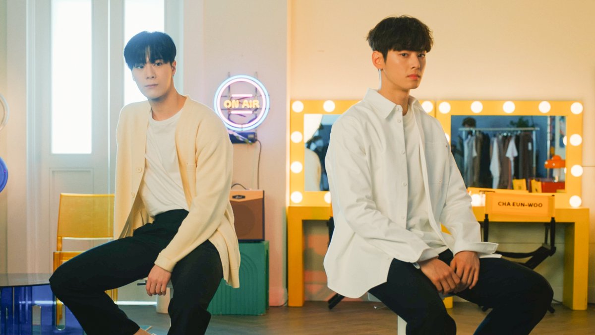 beautifuLee_2's tweet image. ASTRO play in the practice room and super noisy, Manager Noh come in and their reaction tho.🤷👀
 #AtomeSG #Atome #ASTRO @offclASTRO  #AROHA