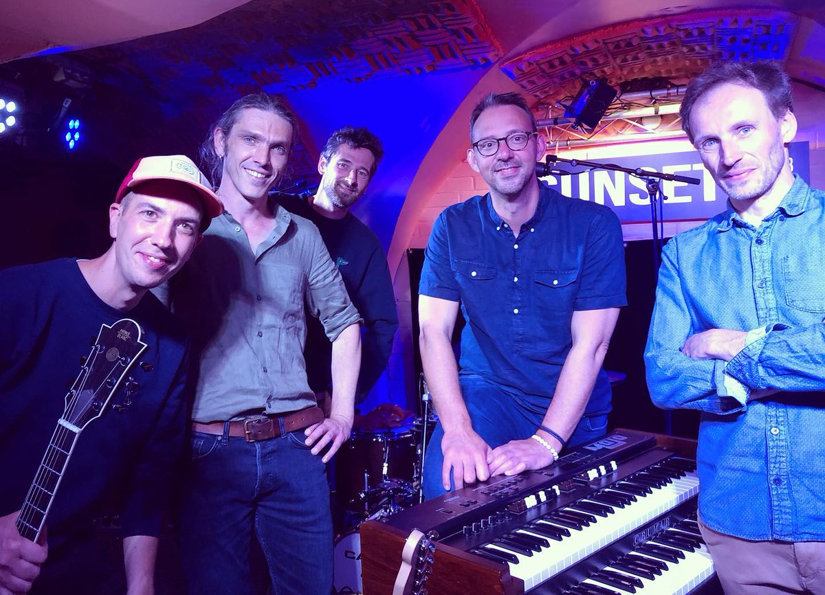 alexgrenier_'s tweet photo. ⚡️C’était magique!
@SunsetSunside ❤️
#alexgrenier #alexgrenier4tet #sunsetsunside #jazzclub #paris https://t.co/2jzdb5lWXw