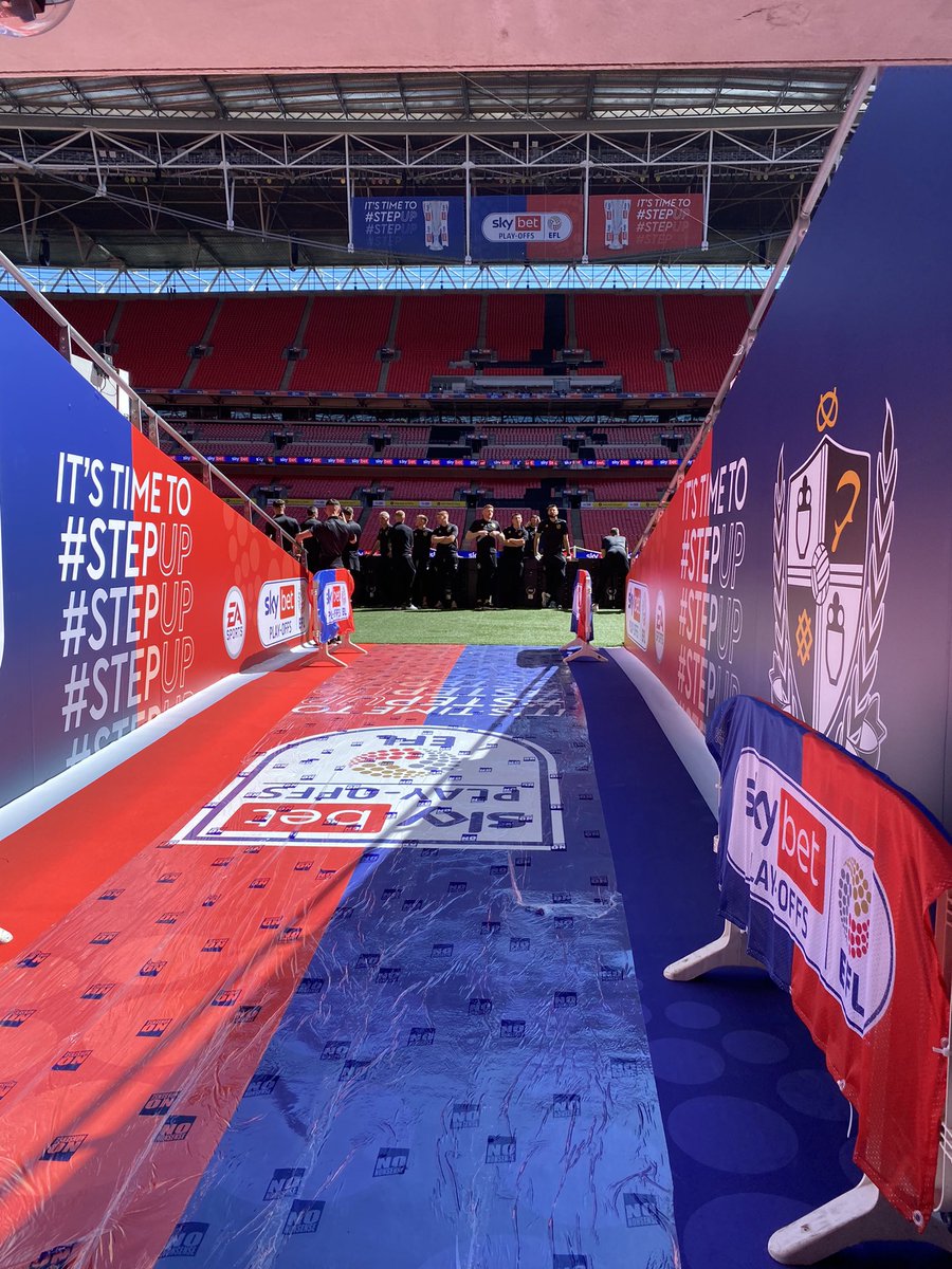 pvfc_carol's tweet photo. Believe Valiants!

The day is here and @OfficialPVFC are Wembley bound. 

Sing loud and proud, enjoy your day and the whole experience. 

Up the Vale!

Cx #PlayOffs #playofffinal #SVA #valiants #Wembley #letsdothis #playoffs2022 https://t.co/mt8P1U28pb