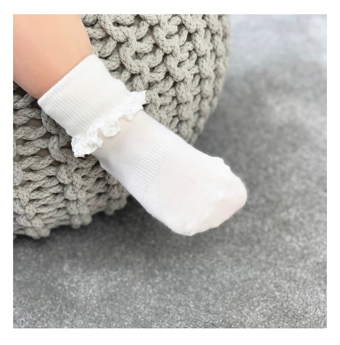 Frills fit for a platinum jubilee 👑 

Shop at: thelittlesockcompany.com/collections/fr…

#thelittlesockcompany #socksthatstayonforlittleones #platinumjubilee #jubileecelebrations #babysocks #childrenssocks