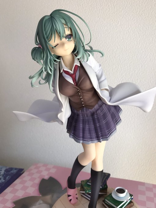 アリスグリントより
リドルジョーカー
式部茉優先輩のフィギュアきました。
100点満点!満足! 