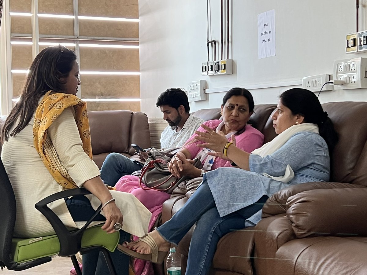 AAPNuhMewat tweet media