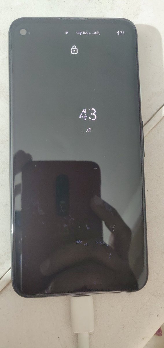 sukhirana's tweet photo. @madebygoogle  Facing issue after factory reset with my pixel 4a. After a discussion with Google Support team sent it to @B2XCareSolution for inspection,In return got device with screen damage . Earlier and after factory inspection photos 👇 @Google @GoogleIndia @B2XCareSolution https://t.co/AWkPfHiFGT