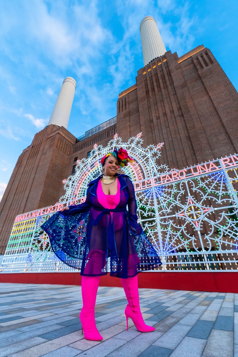 B-E-A-UTIFUL! If you haven’t seen the stunning installations from renowned artist Marinella Senatore yet, make sure you come down this weekend and see them in all their glory!  

#marinellasenatore #mazzoleniart #batterseapowerstation #power #beautiful #london #art #artist