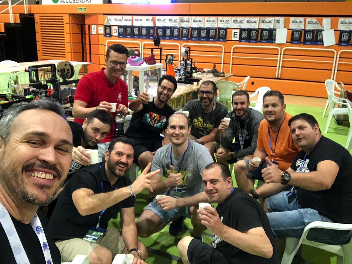 Gran día el de ayer en @3dprinterparty !
Hoy será mejor!! No os lo perdáis 😉
#gams3d #impresion3d #3dprinterparty