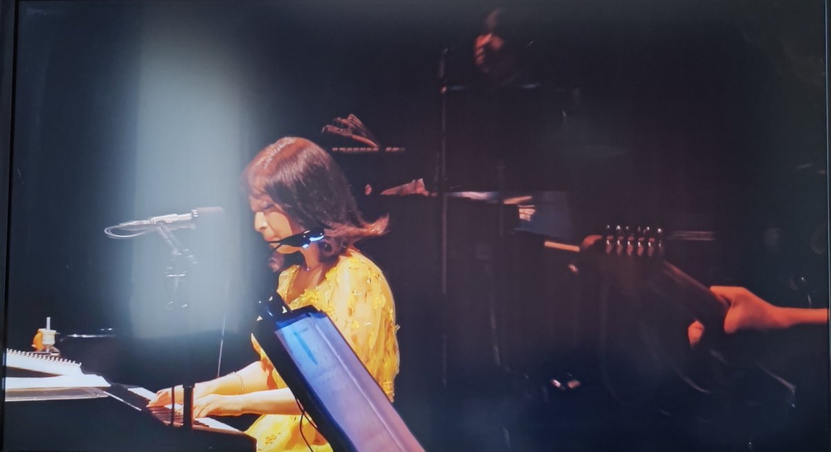 pearl_mic's tweet photo. 用事を済ます前に♡少しだけ♡
ENCORE Ⅸ☆#HelloAgain☆のセットリストはグッとくる曲ばかり🎶
#岡村孝子
#ENCORE9 https://t.co/2n0WeLsv3J